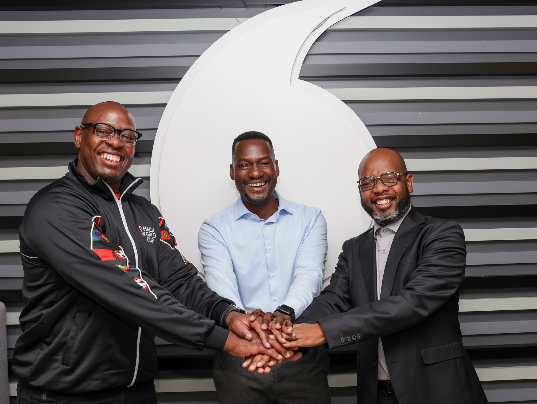 Vodacom South Africa and SmartOps bring together first-of-its-kind ecosystem to broaden participation in South Africa’s e-hailing economy